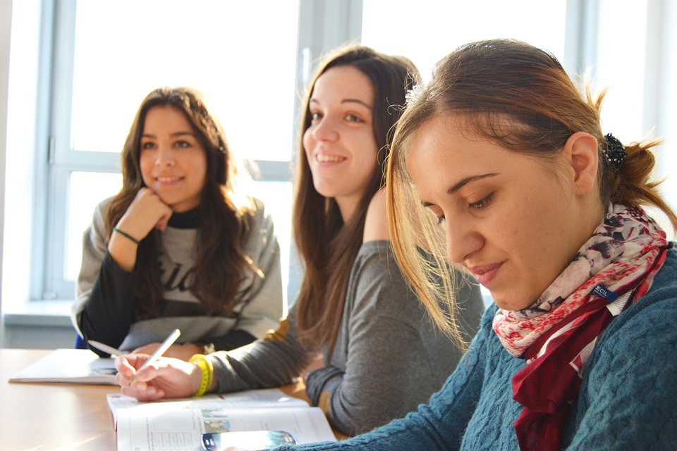 Women learning languages